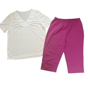 NWOT Blair Curved Hem White Tee & Elastic Waist Purple Pedal Pushers, Medium